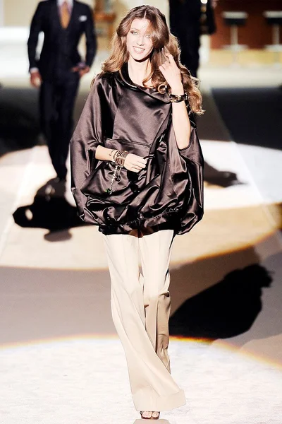Look 14